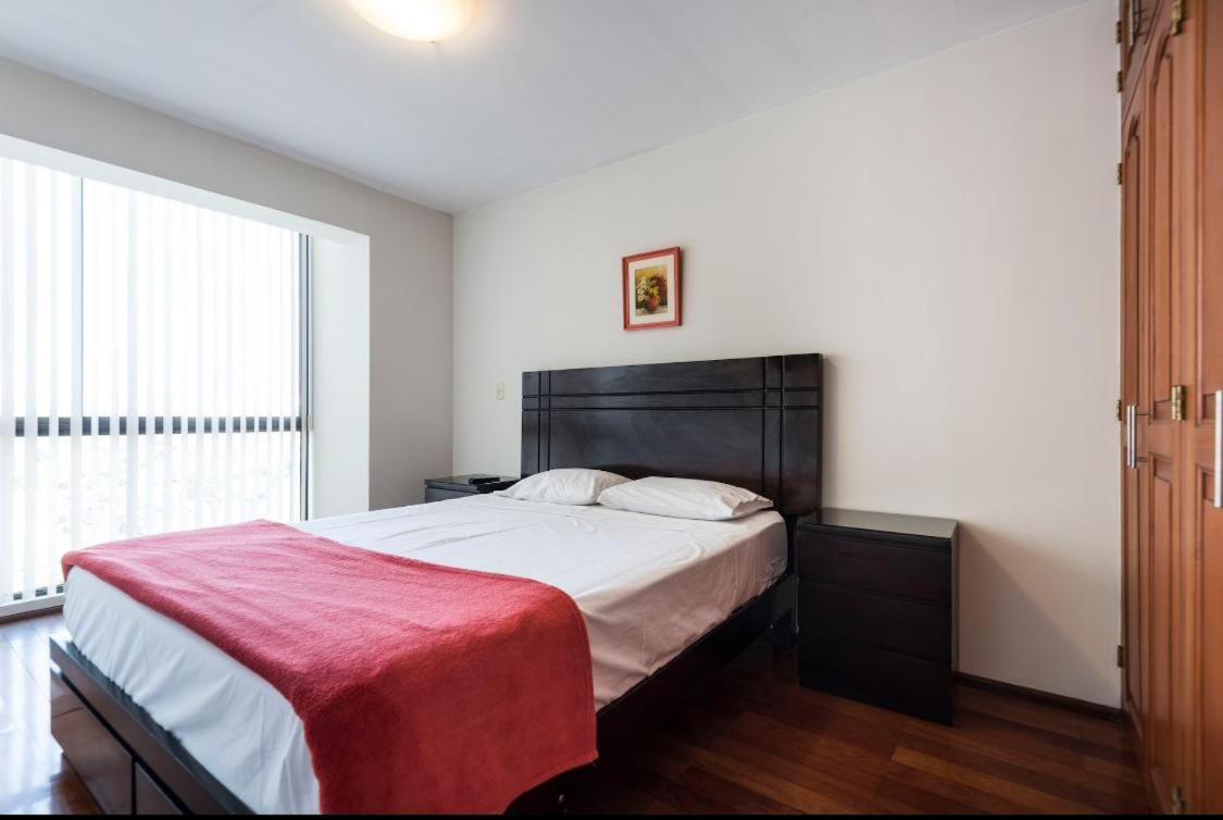 New Apartment In Miraflores! Larcomar Area! Lima Bagian luar foto